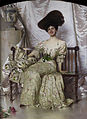 Vittorio Matteo Corcos Portrait der Contessa Nerina Pisani Volpi di Misurata 1906.jpg
