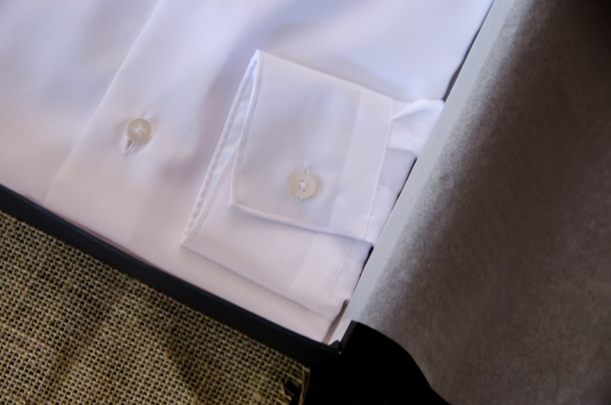 Close Up Of Apposta Coolmax Twill Cuff and Button Hole