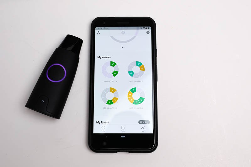 Lumen metabolism tracker in use