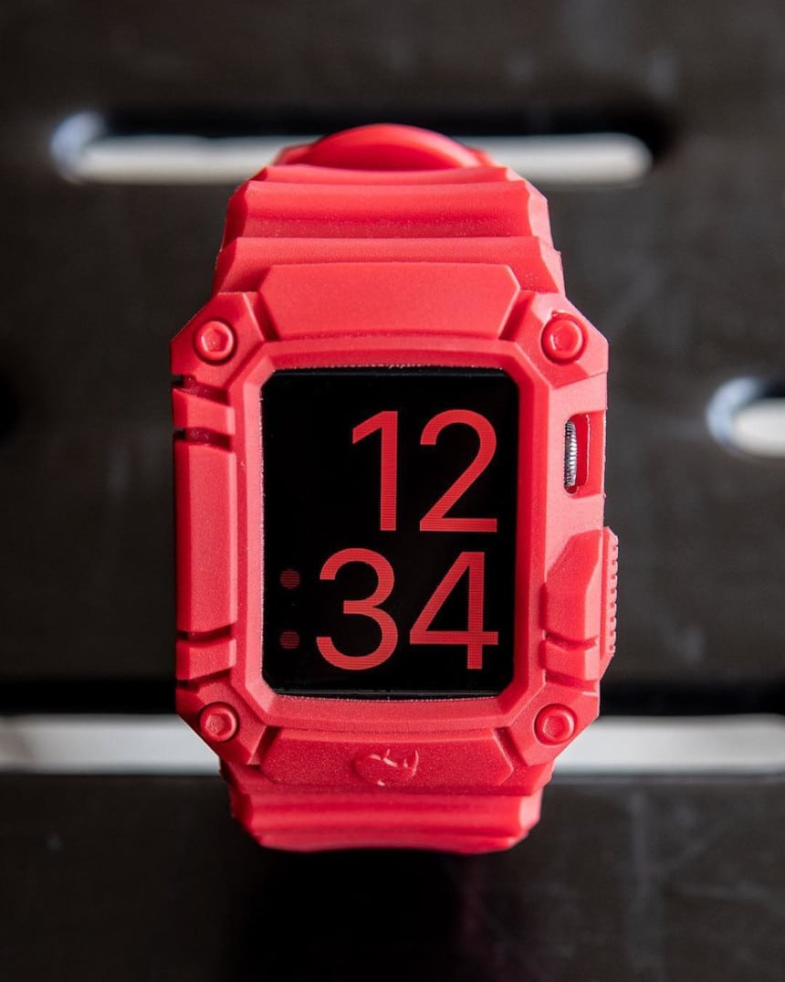 The Rhino Band Runner Red With Screen Saver